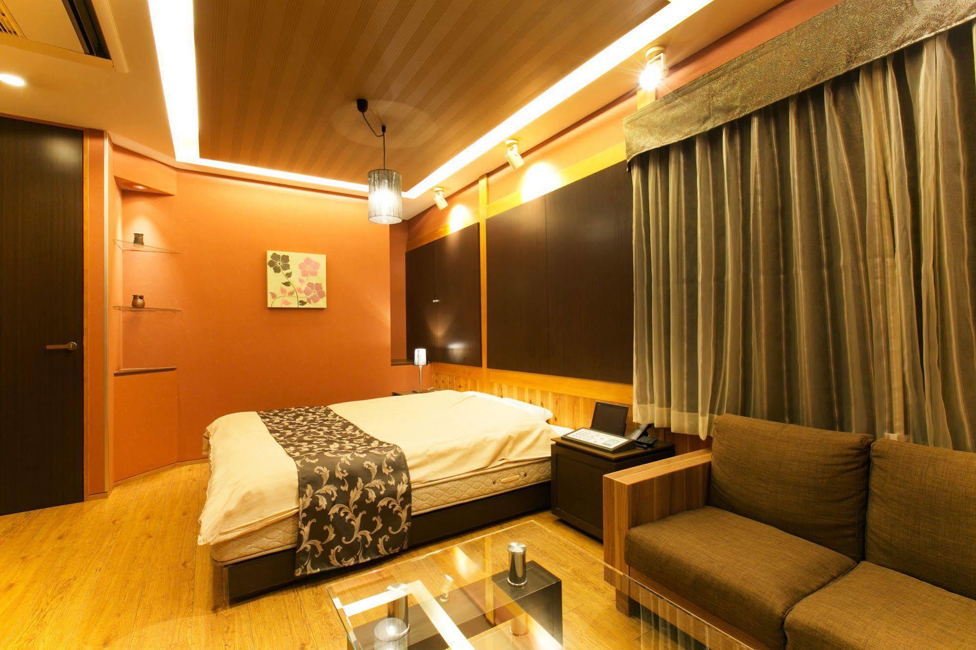 Hotel Atlantis (Adults Only) Οσάκα Εξωτερικό φωτογραφία