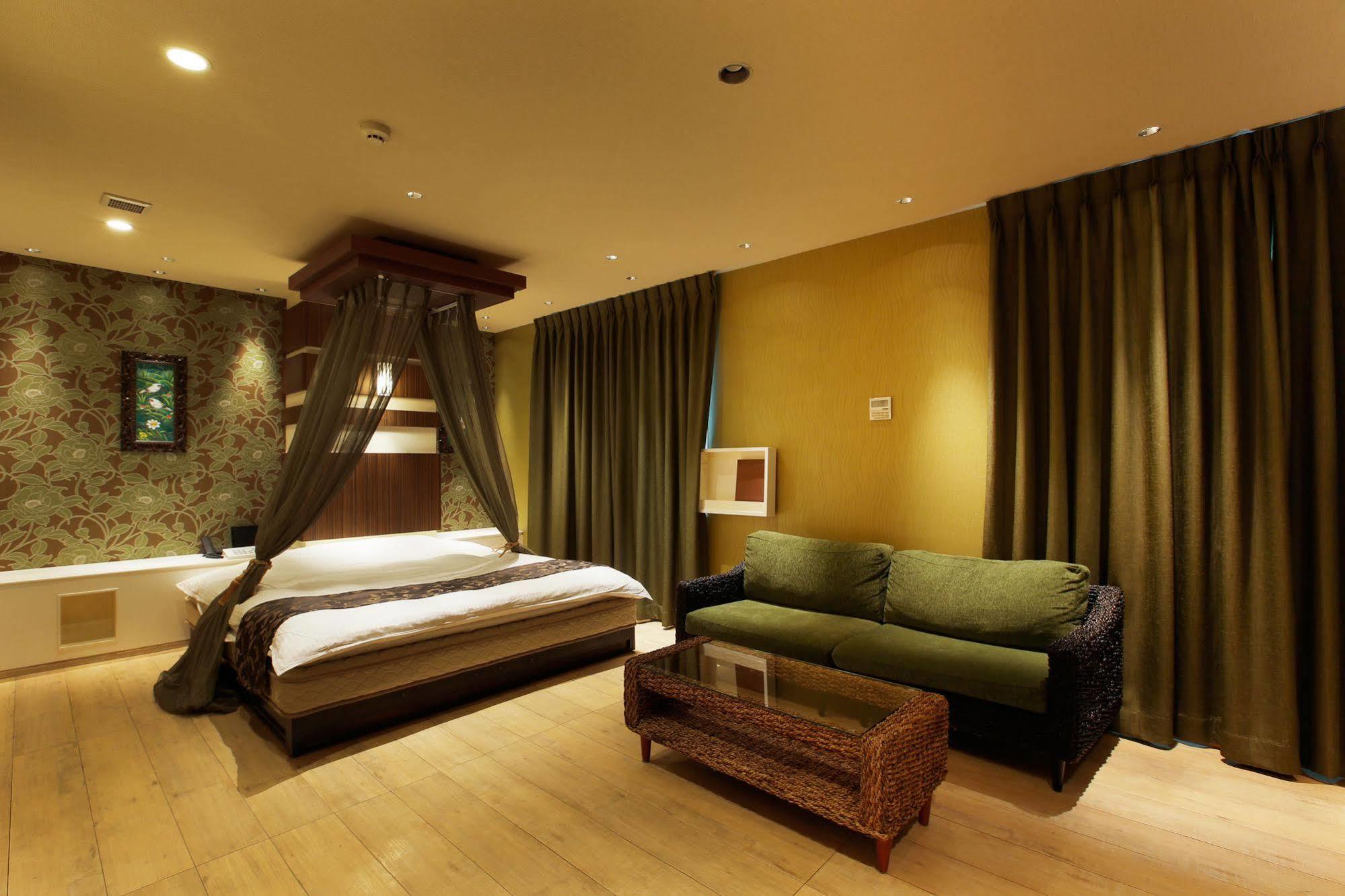 Hotel Atlantis (Adults Only) Οσάκα Εξωτερικό φωτογραφία